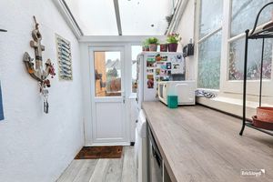 Photo 10- click for photo gallery